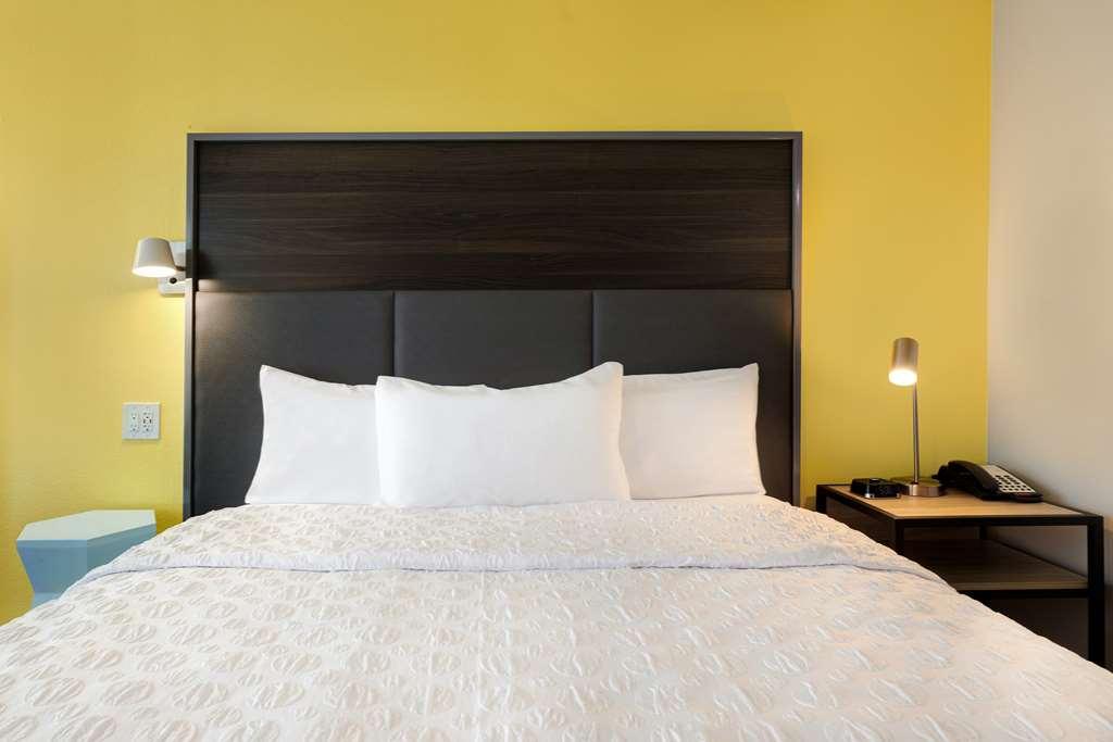 Tru By Hilton Galveston, Tx Hotel Room photo