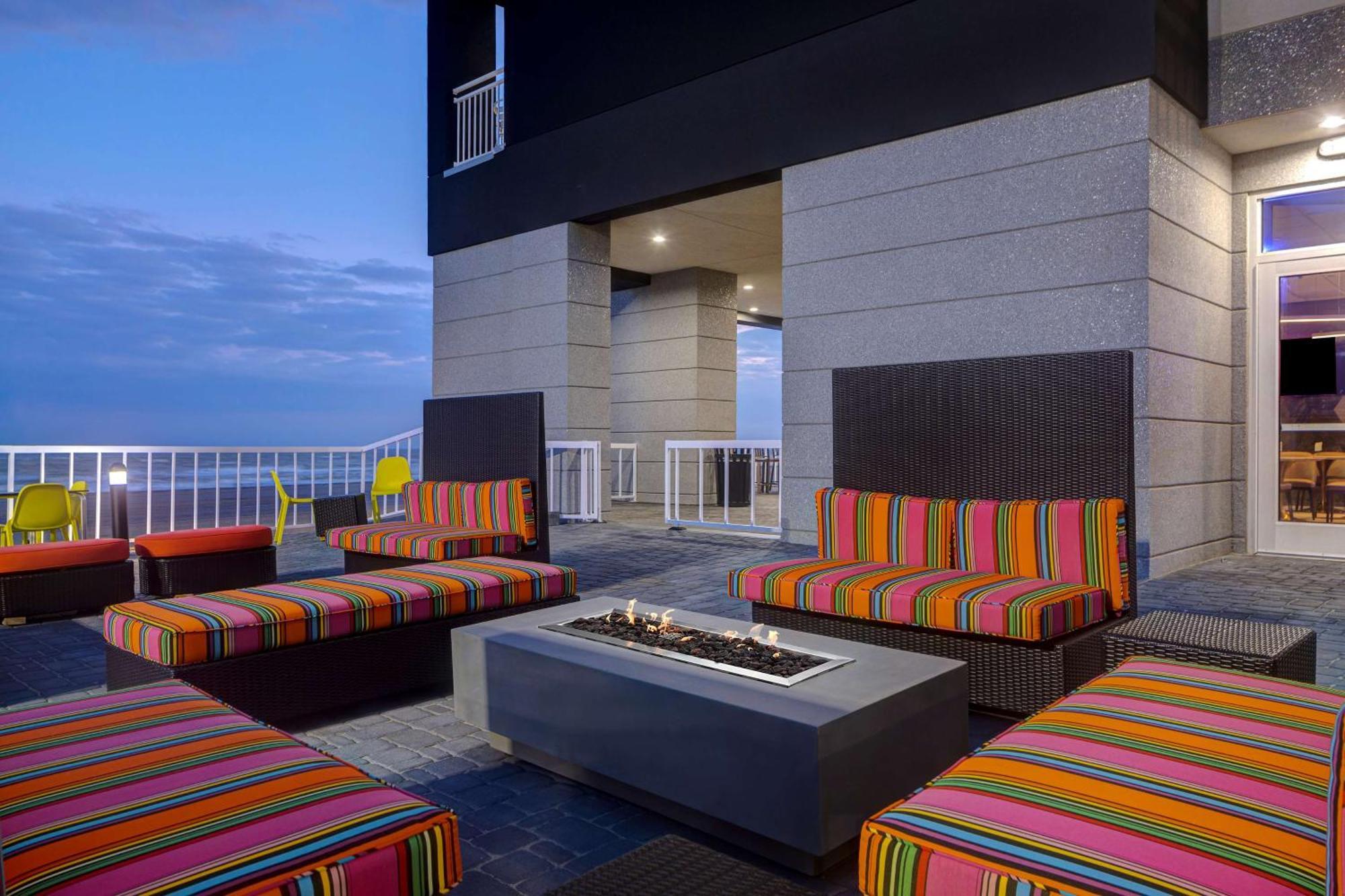 Tru By Hilton Galveston, Tx Hotel Exterior photo